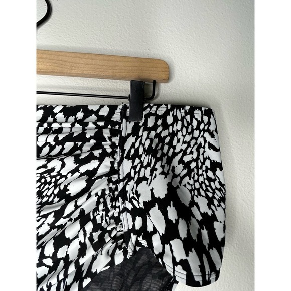 Lane Bryant High‎ Waist Swim Bottoms 20 - Picture 3 of 7